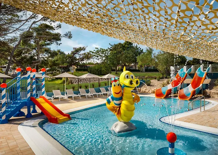 Camping Stacaravan In Banjol